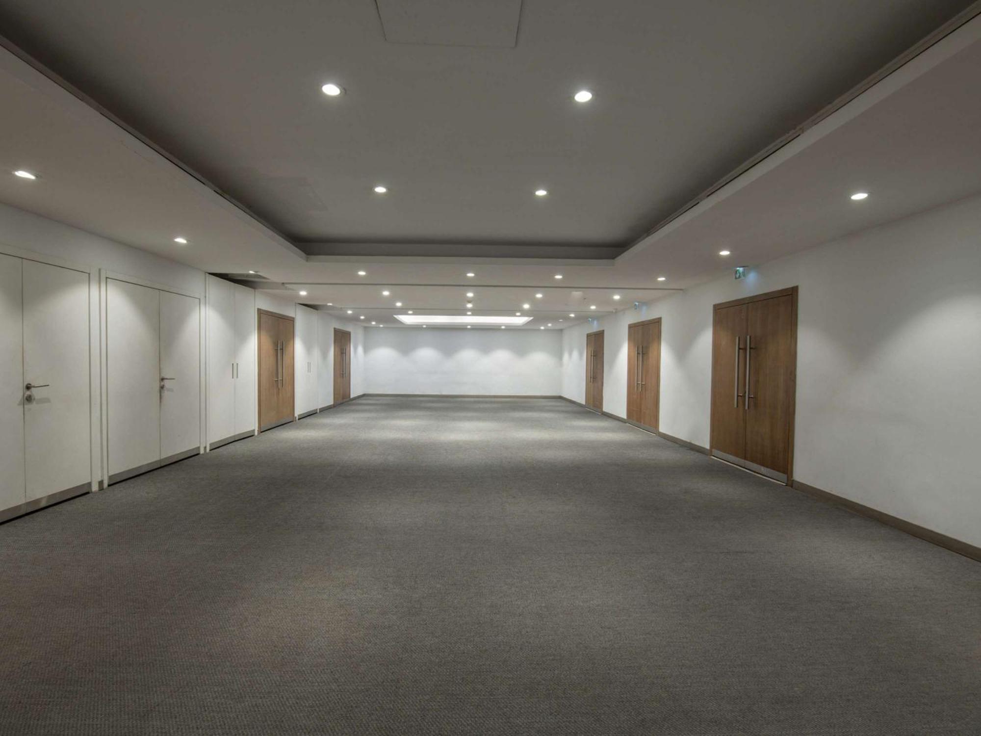 Pullman Kinshasa Grand Hotel Εξωτερικό φωτογραφία