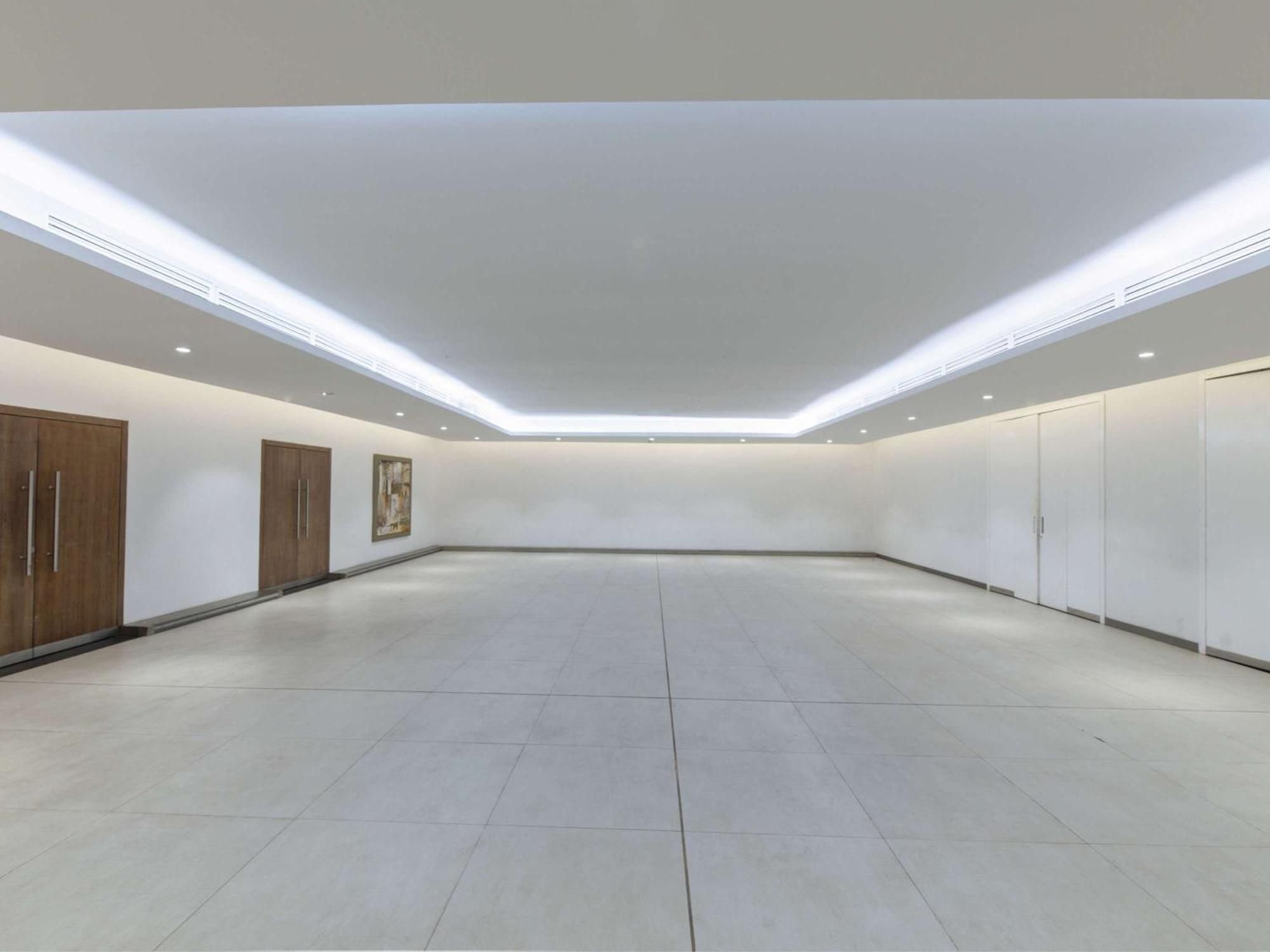 Pullman Kinshasa Grand Hotel Εξωτερικό φωτογραφία